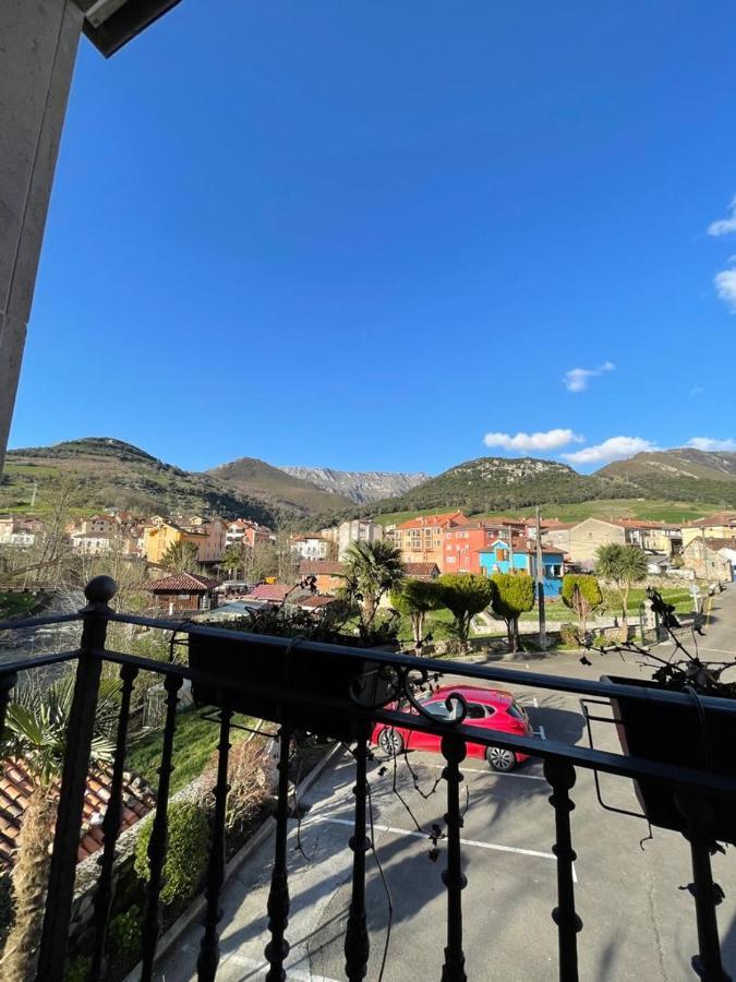 Hotel Rural El Torrejon Arenas De Cabrales Esterno foto